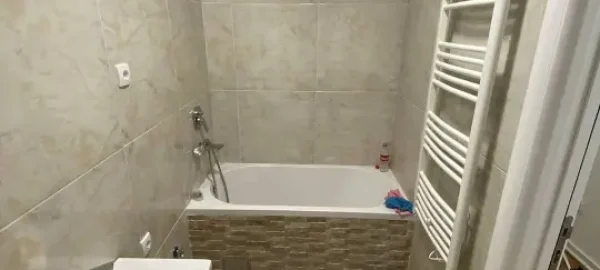 Kompletno završena adaptacija: tuš kabina, sanitarije, kupatilski nameštaj - kupatilo 8