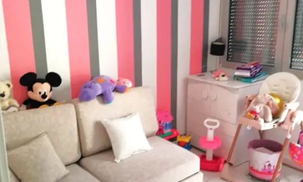 Kompletna adaptacija dečje sobe i krečenje u živahim i modernim bojama