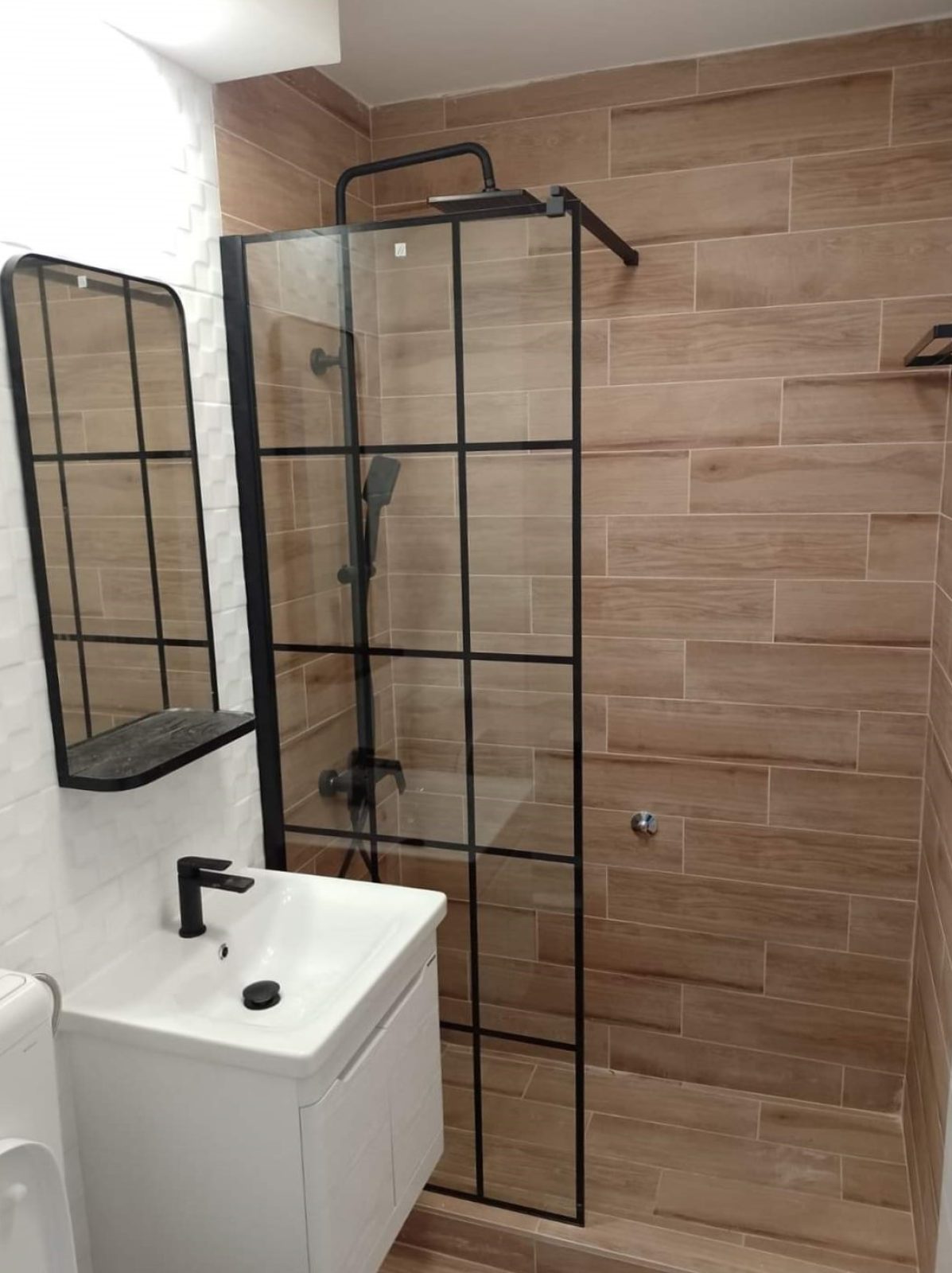 Izgled kompletno završenog - renoviranog kupatila